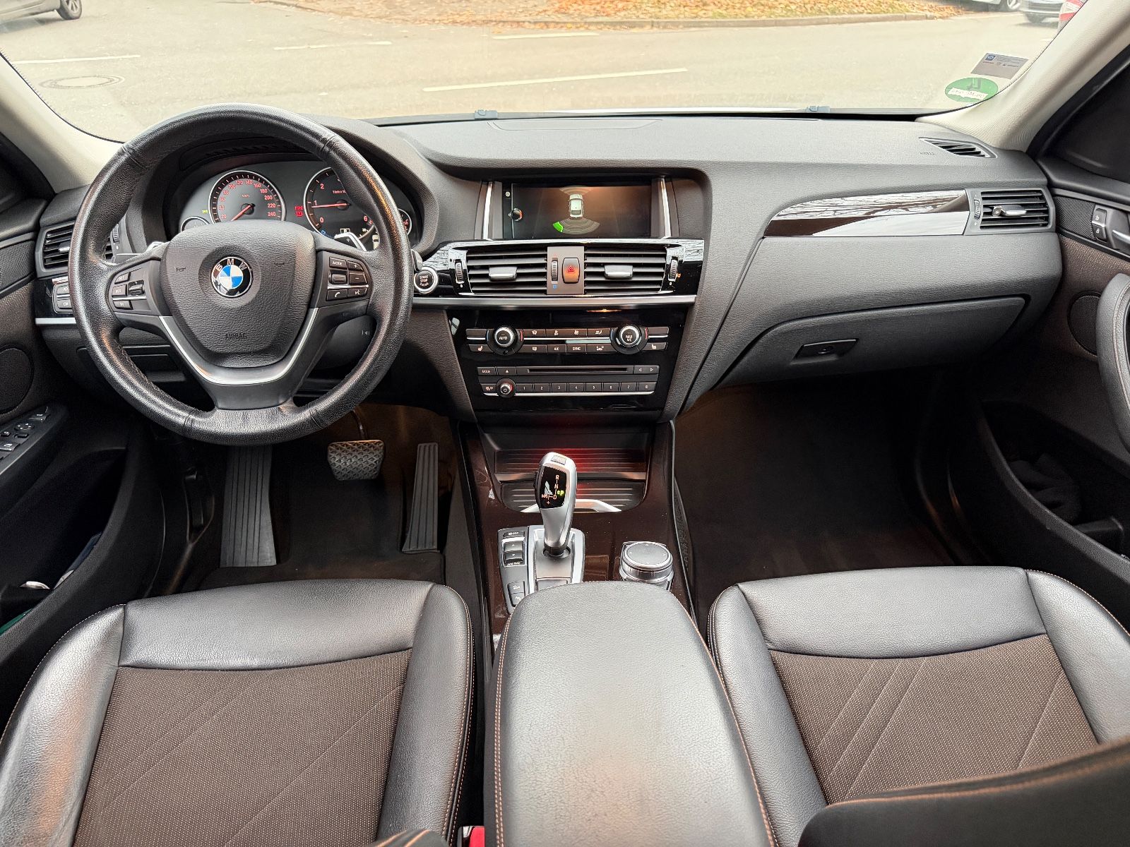 Fahrzeugabbildung BMW X4 xDrive 20 d xLine*BIXEN*TEILLEDER*PDC*NAVI*