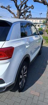 Volkswagen Auto eh tiroc 01787251313 - Volkswagen T-Roc mit Diesel-Antrieb: Limousine, Automatik