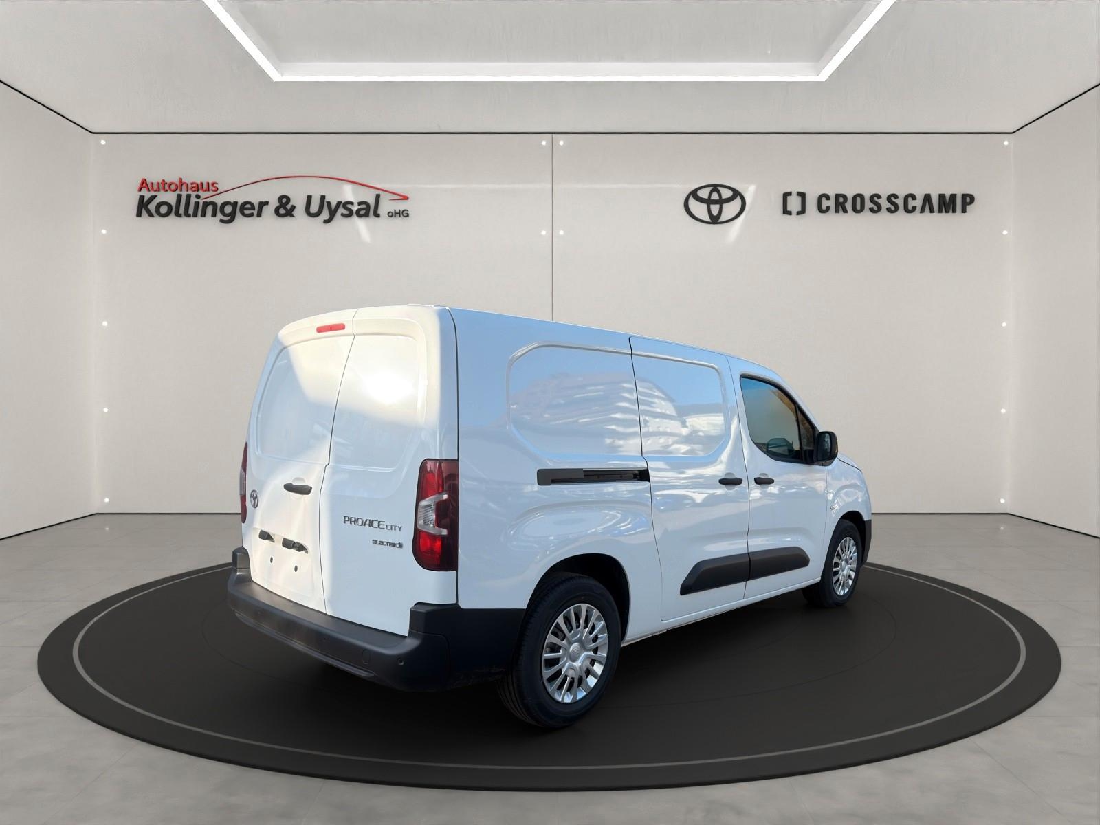 Toyota Proace City Comfort24990
