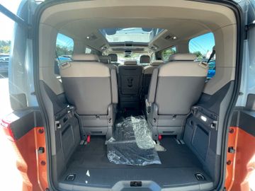 Volkswagen T7 Multivan - 12