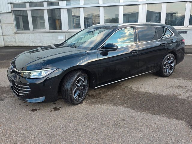 VW Passat 1.5 eTSI DSG Elegance, SHZ, Voll