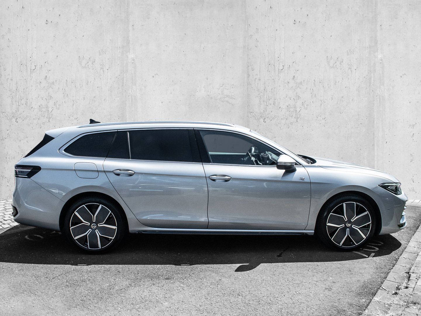Volkswagen Passat Variant 2.0 TDI 4Motion DSG R-Line PANO foto 5