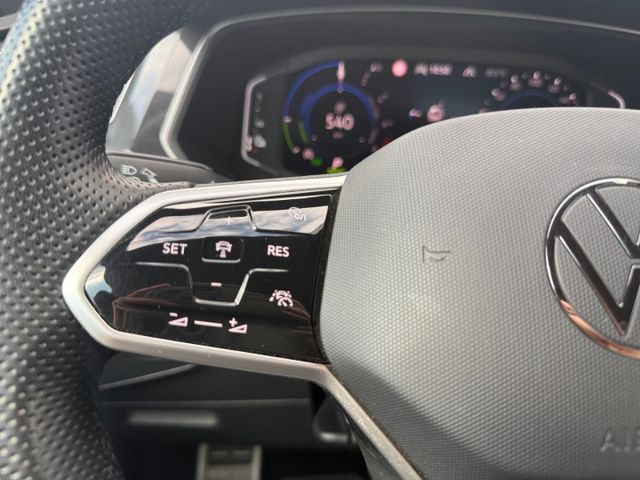 Tiguan R-Line 1.4 TSI eHybrid Navi CarPlay
