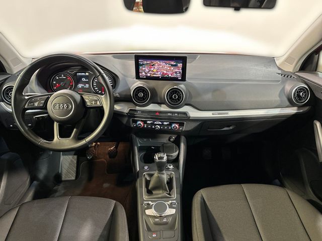 Q2 30 TDI ADVANCED FAHRSCHULAUTO LED+MMI NAVI++