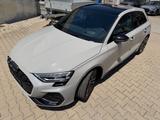 Audi S3 Sportback quattro PORSCHE KREIDE - Audi S3 mit 5 Türen