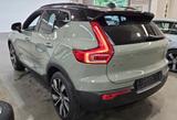Volvo XC 40 P8 R Design  AWD*AHK*PANO*20Z*MEGAVOLL* - Volvo XC40 mit Elektro-Antrieb
