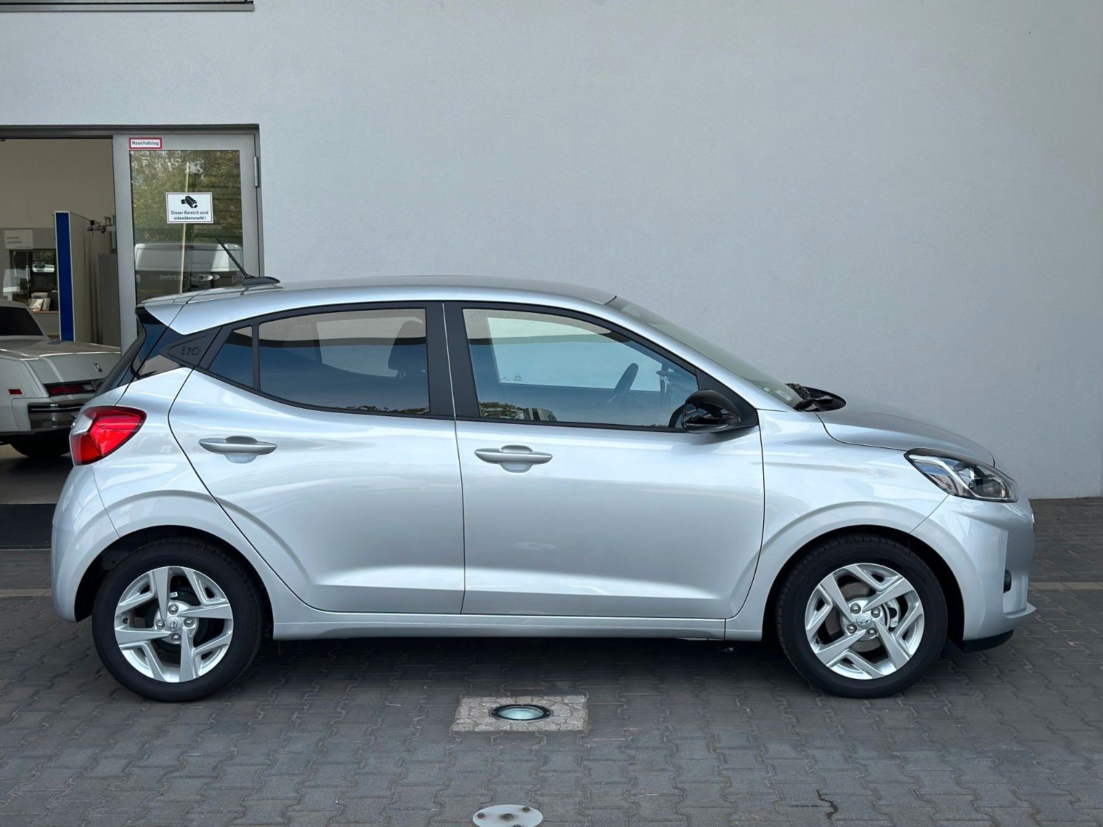 Fahrzeugabbildung Hyundai i10 Connect & Go 1.0l 67PS Navi!