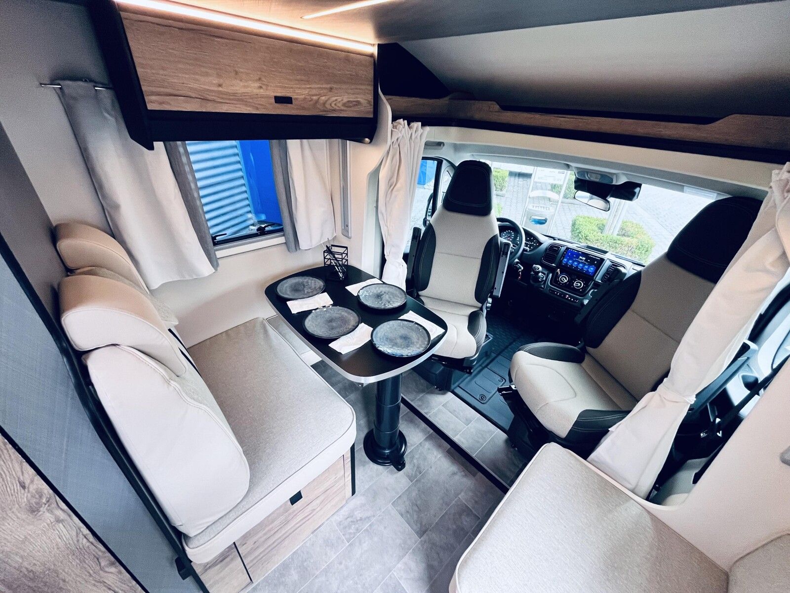 Fahrzeugabbildung XGO Dynamic 98P Modell 2027