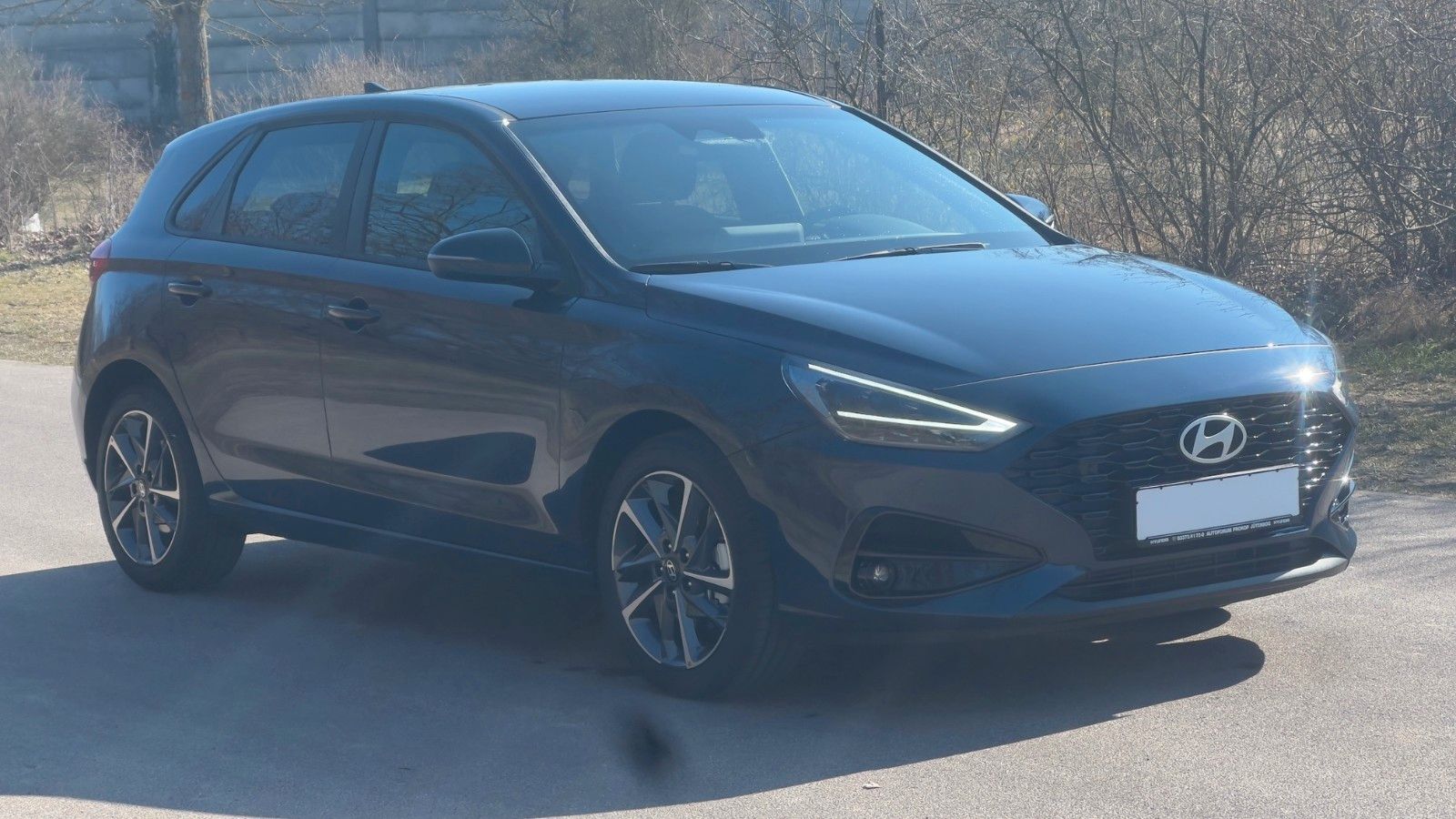 Fahrzeugabbildung Hyundai i30 1.0 T-GDI Advantage *Navi*CarPlay*RFK*LED*