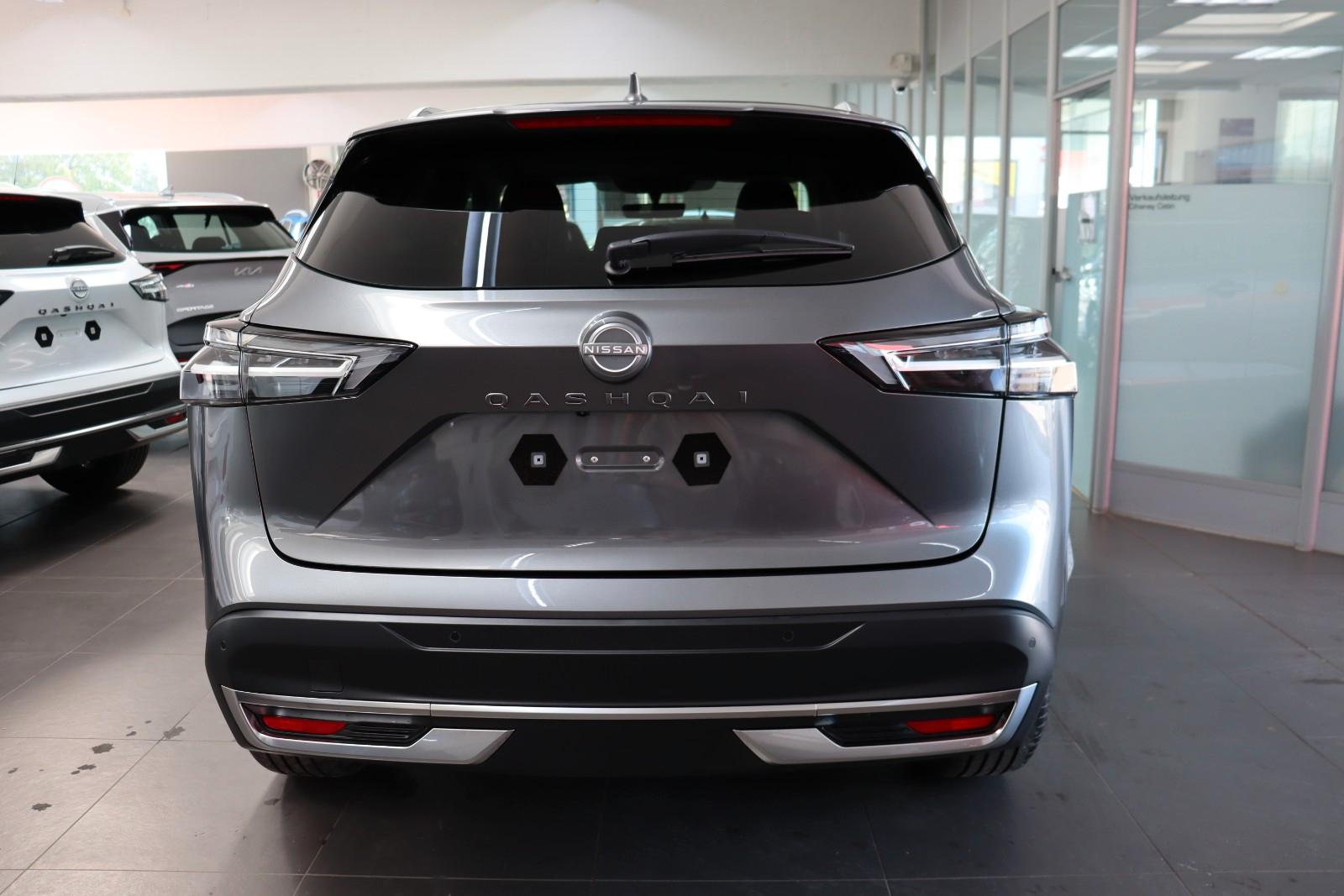 Nissan Qashqai 1.3 AT N-Connecta Navi,Pano,eHeck SOFORT, миниатюра 5