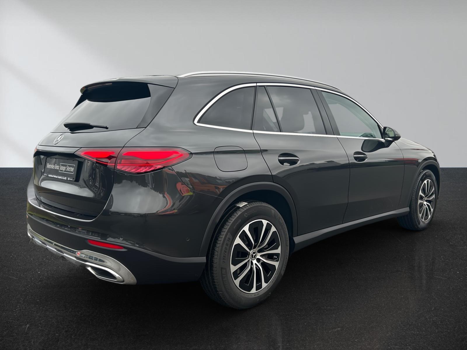 Mercedes-Benz GLC 220 d 4M Avantgarde+Pano+Memory+Kamera+LED