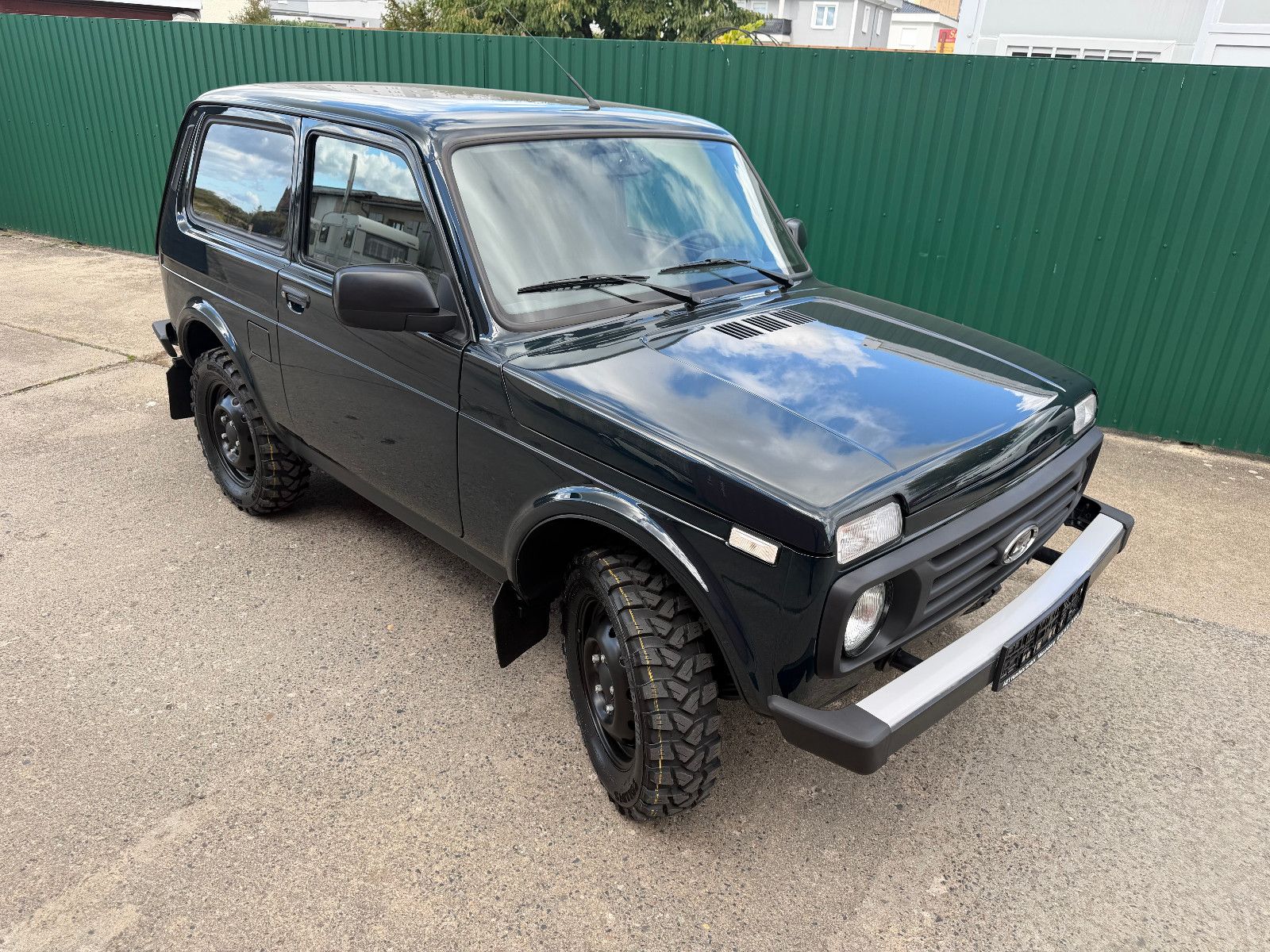 Fahrzeugabbildung Lada NIVA "NORMA"! AET-Kollektion 2026! GROBSTOLLIG!