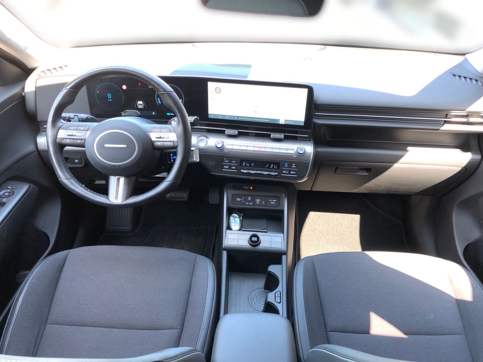 Fahrzeugabbildung Hyundai KONA Trend Elektro 65,4 kWh Navi el.Heckklappe