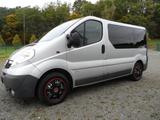 Opel Vivaro Kombi L1H1 2,9t  9 SITZE , TÜV NEU , AHK - gebrauchte Opel Vivaro aus dem Jahr 2009