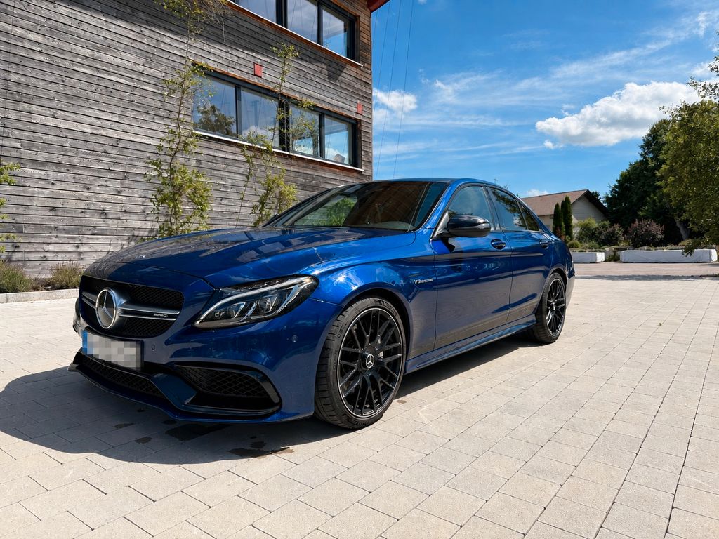 Image of Mercedes-Benz C 63 AMG
