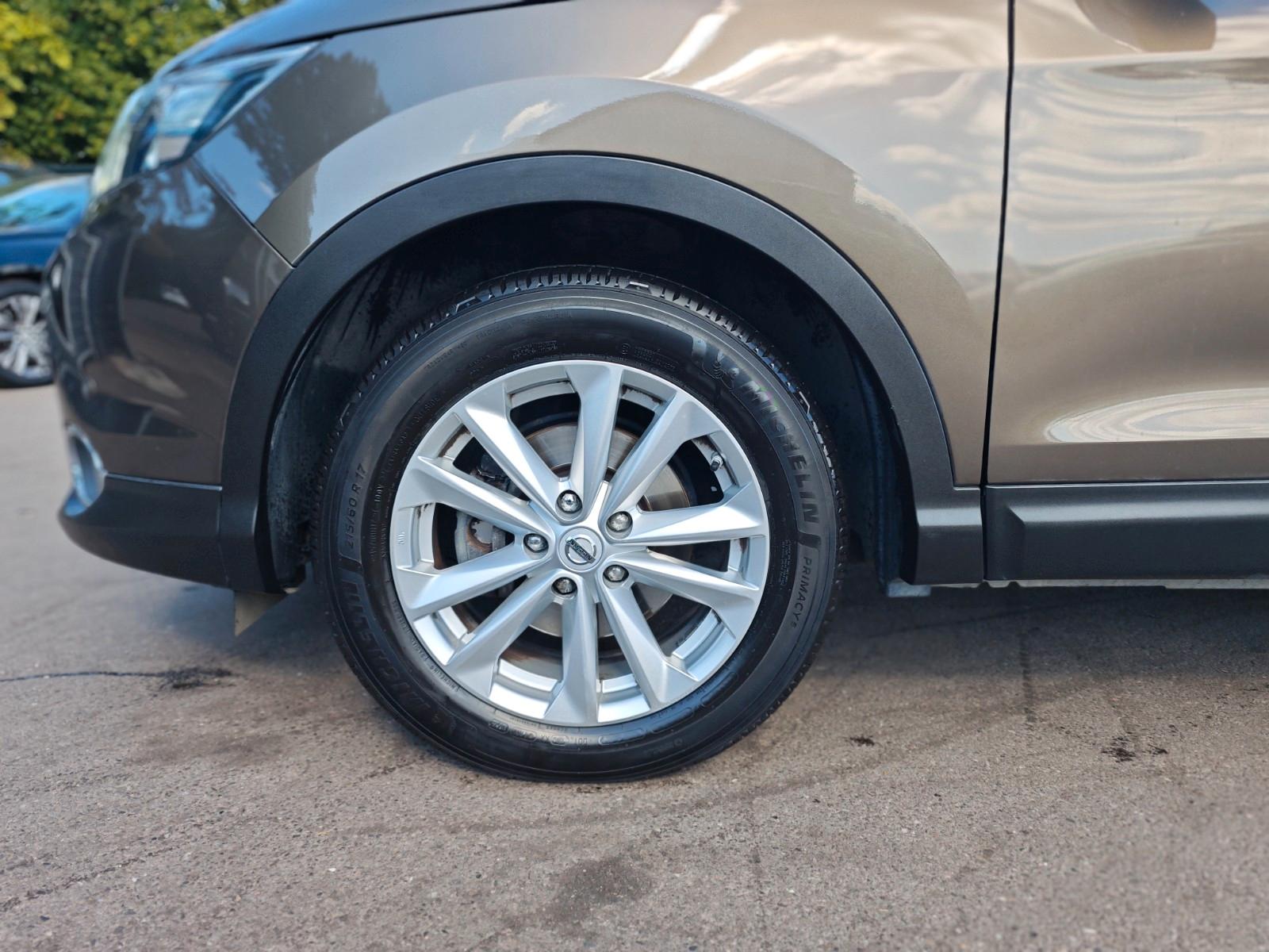 Nissan QASHQAI ACENTA *2. HAND*NAVI*ALU*PDC*