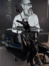 e-Schwalbe BLACK Edition - E-SCHWALBE MOTORRAD