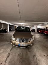 Mercedes-Benz Mercedes Benz B170 - Mercedes-Benz B 170 in Stuttgart