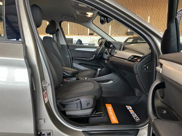 MYAUTOCENTER – Gebraucht- und Jahreswagen mit Werkstattservice in Pfaffenhofen BMW X1 xDrive 20 i *Kamera*Klima*SHZ*Navi*Bluetooth*
