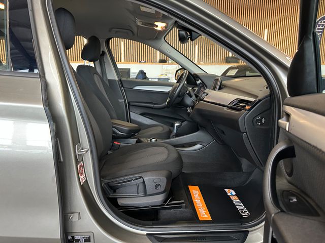 MYAUTOCENTER – Gebraucht- und Jahreswagen mit Werkstattservice in Pfaffenhofen BMW X1 xDrive 20 i *Kamera*Klima*SHZ*Navi*Bluetooth*
