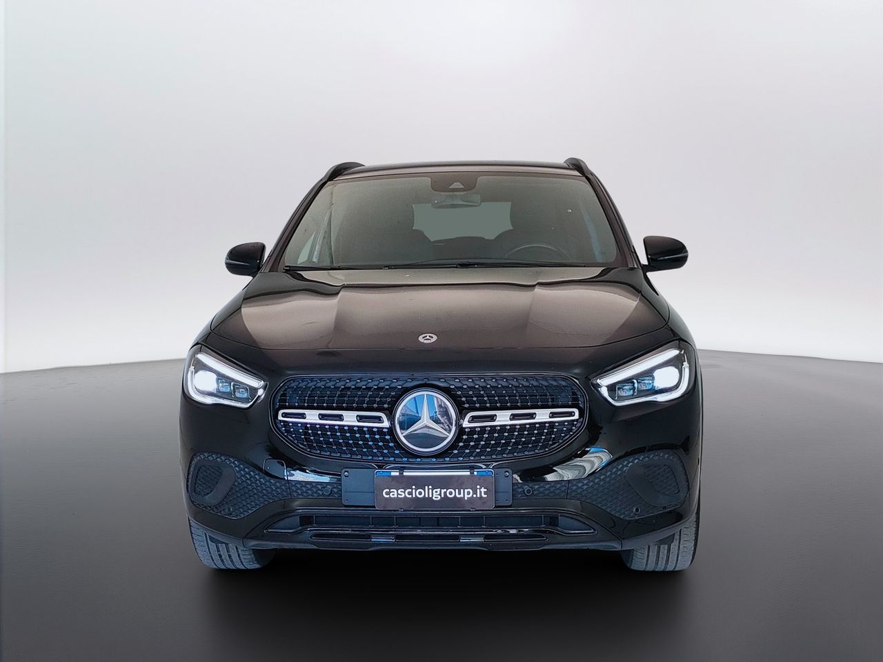 Mercedes-Benz GLA-H247 2020 - GLA 200 d Sport Pl imagem 2