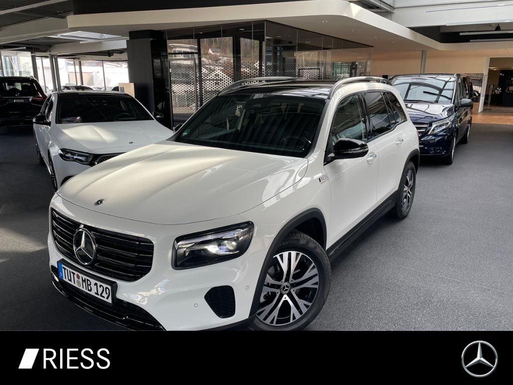 Mercedes-Benz GLB 220