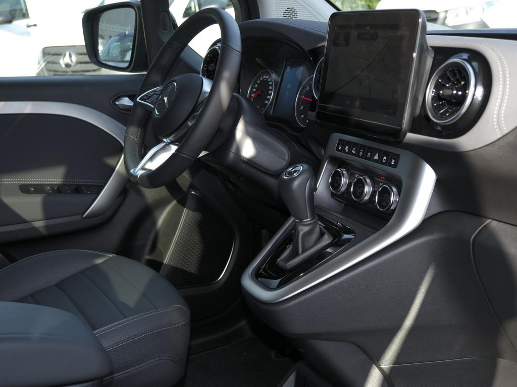 Mercedes-Benz T 180 PROGRESSIVE 5 SITZE AHK 7G-TRONIC KAMERA