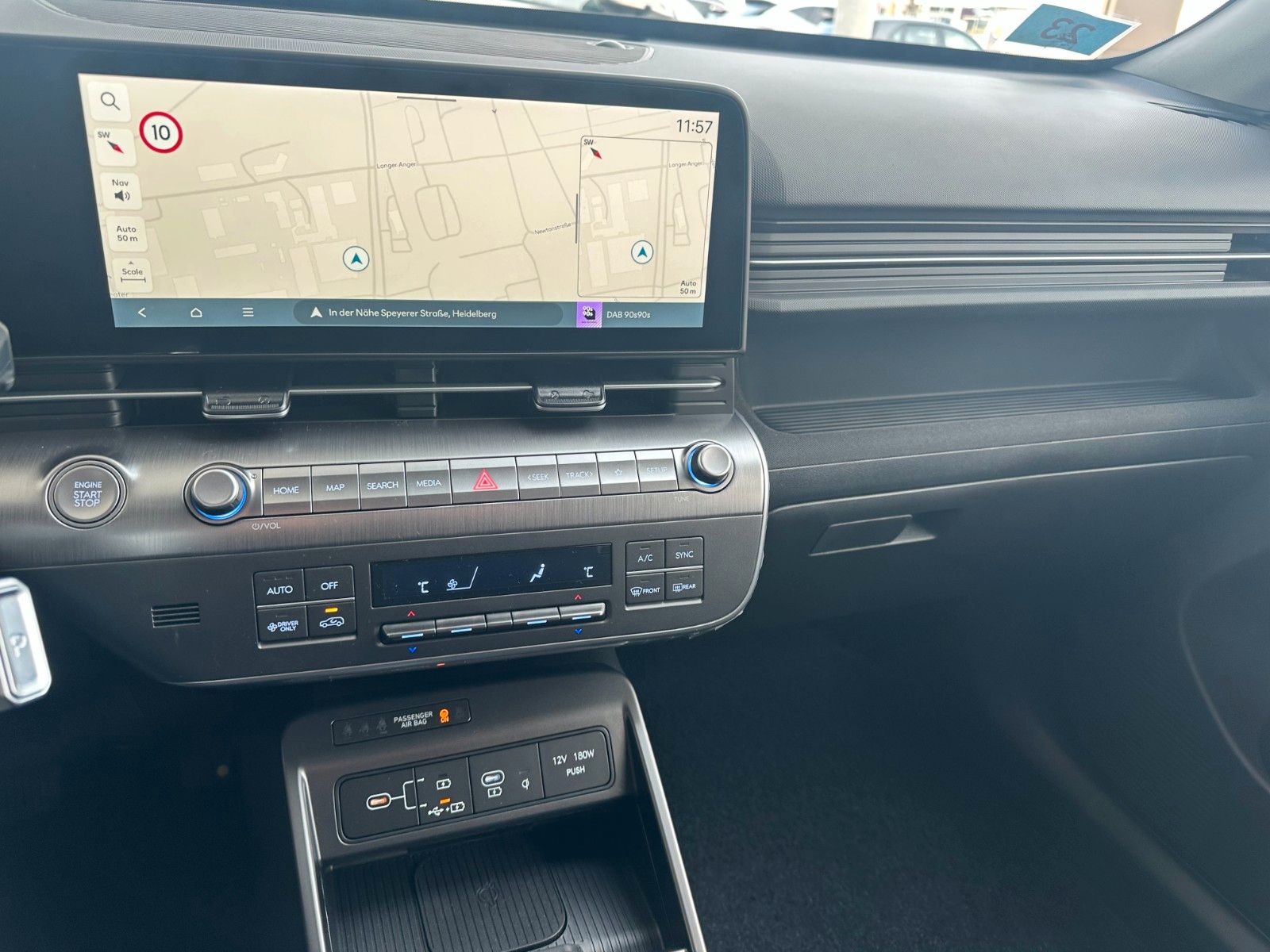 Fahrzeugabbildung Hyundai Kona Hybrid Trend 1.6l 129PS Navi/SHZ!