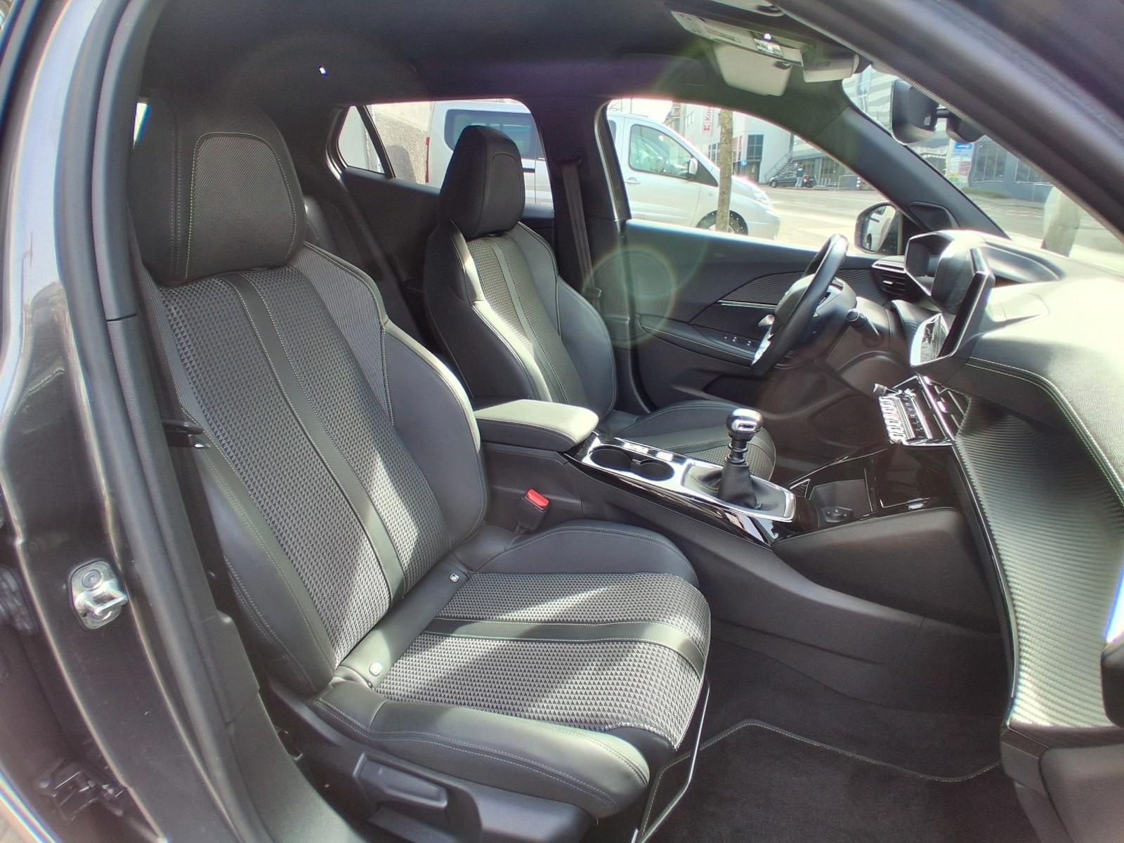 Peugeot 2008 GT Line |Kamera|ACC|LED Sw|Assyst+|DAB|LM