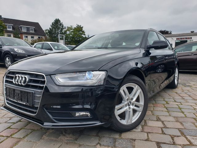 Audi A4 Avant Attraction*Xenon*Navi*SHZ*Tempomat