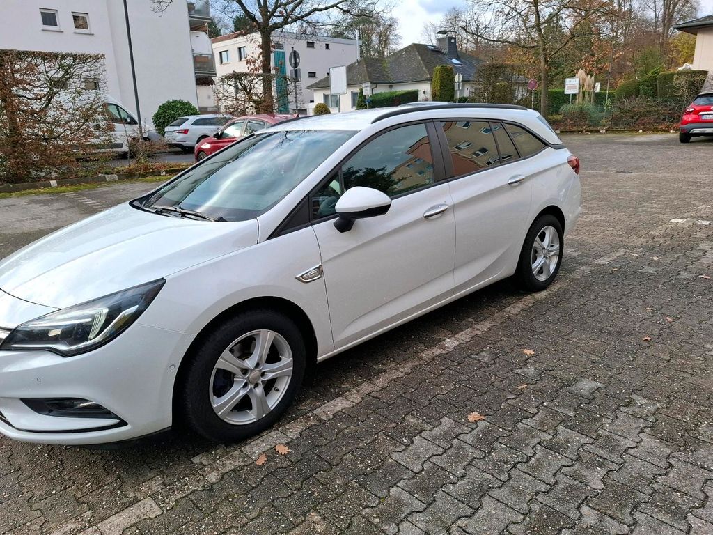 Image of Opel Astra