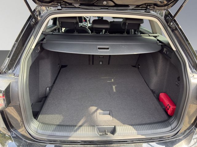 Golf VIII Variant 2.0TDI DSG Goal AHK