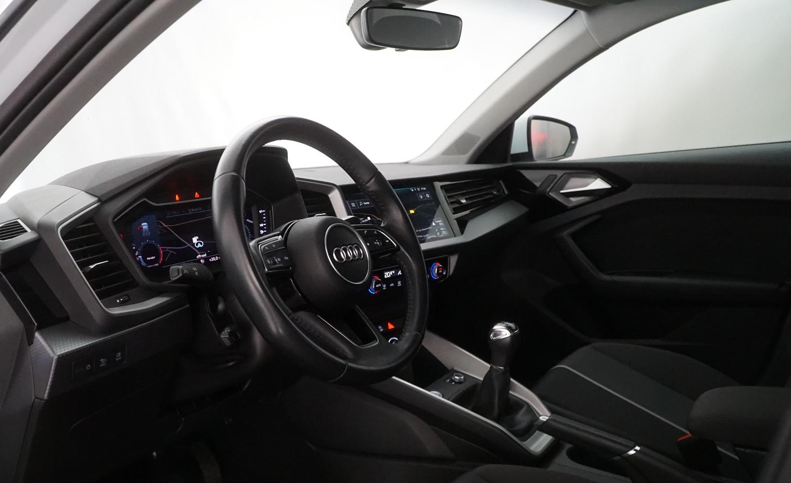 Audi A1 Citycarver Gletscherweiß! Optik-Paket!, миниатюра 17