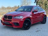 BMW X6 M 4.4 V8 TÜV NEU*1.Hand*555ps*Softc.*Keyless - BMW: V6