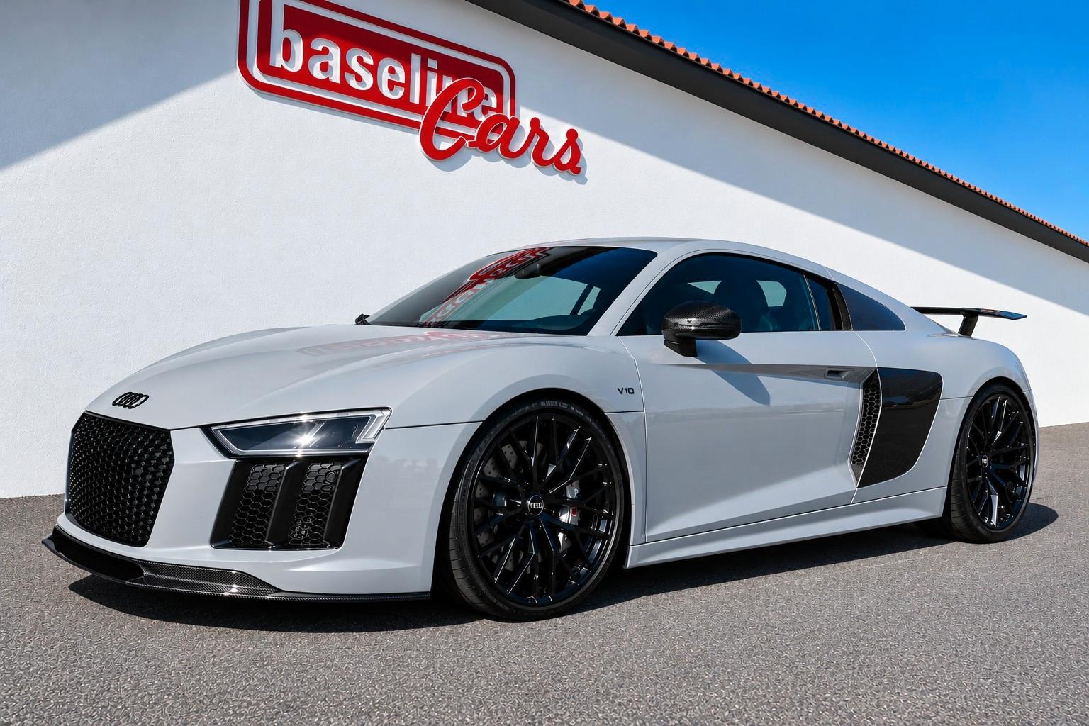 Audi R8 V10 plus quattro Motor 30tkm Carbon FW