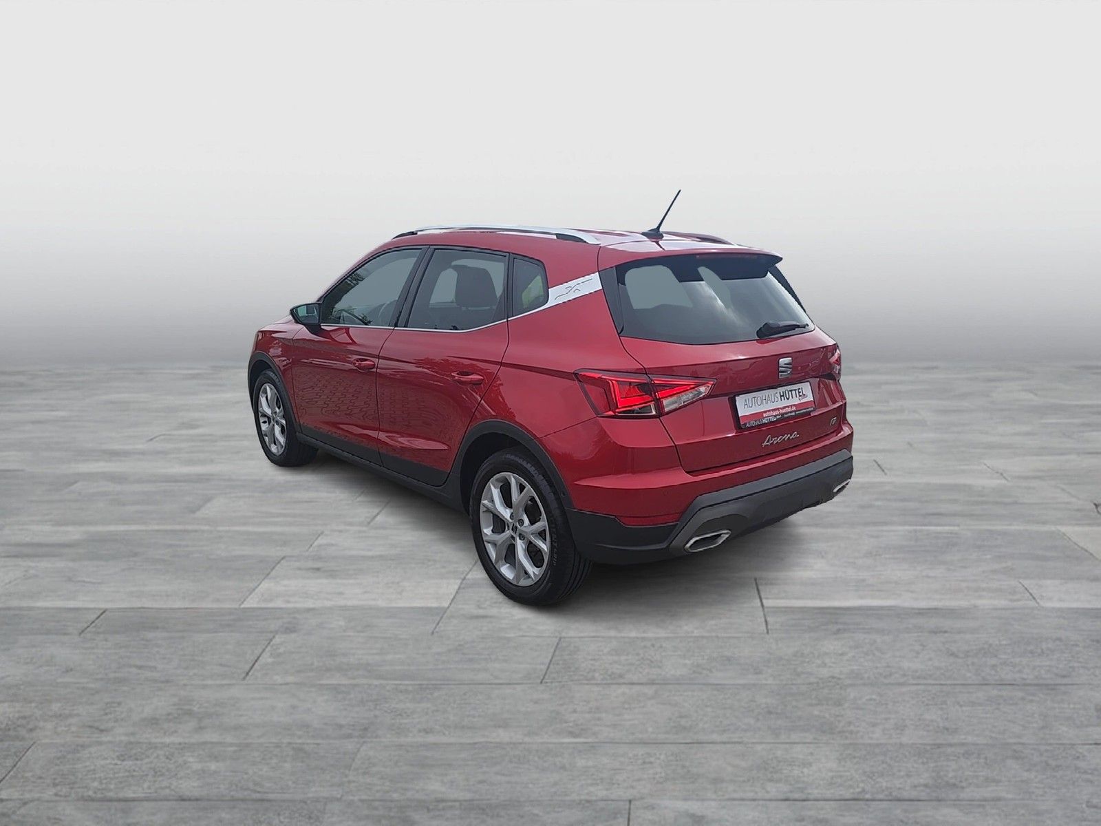 Fahrzeugabbildung SEAT Arona FR DSG LED Navi VC RFK KESSY SH