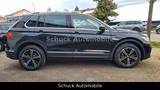 Volkswagen Tiguan Elegance eHybrid Matrix Digi 360°Kam AHK - Volkswagen Tiguan mit Hybrid-Antrieb: Schwarz, Alcantara