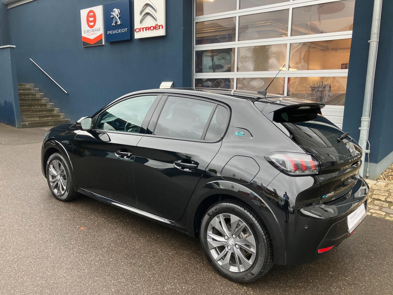 Peugeot 208 Elektromotor 136 Allure