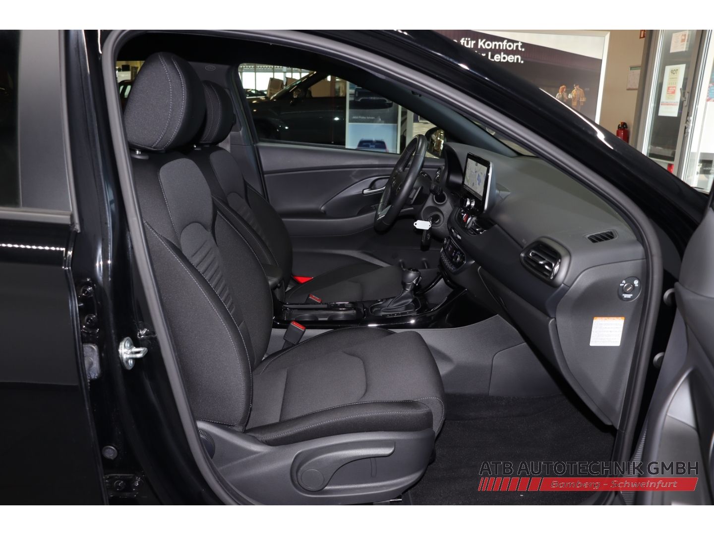 Fahrzeugabbildung Hyundai i30 Kombi 1.5 T-GDi 48V DCT Advantage Navi LED A