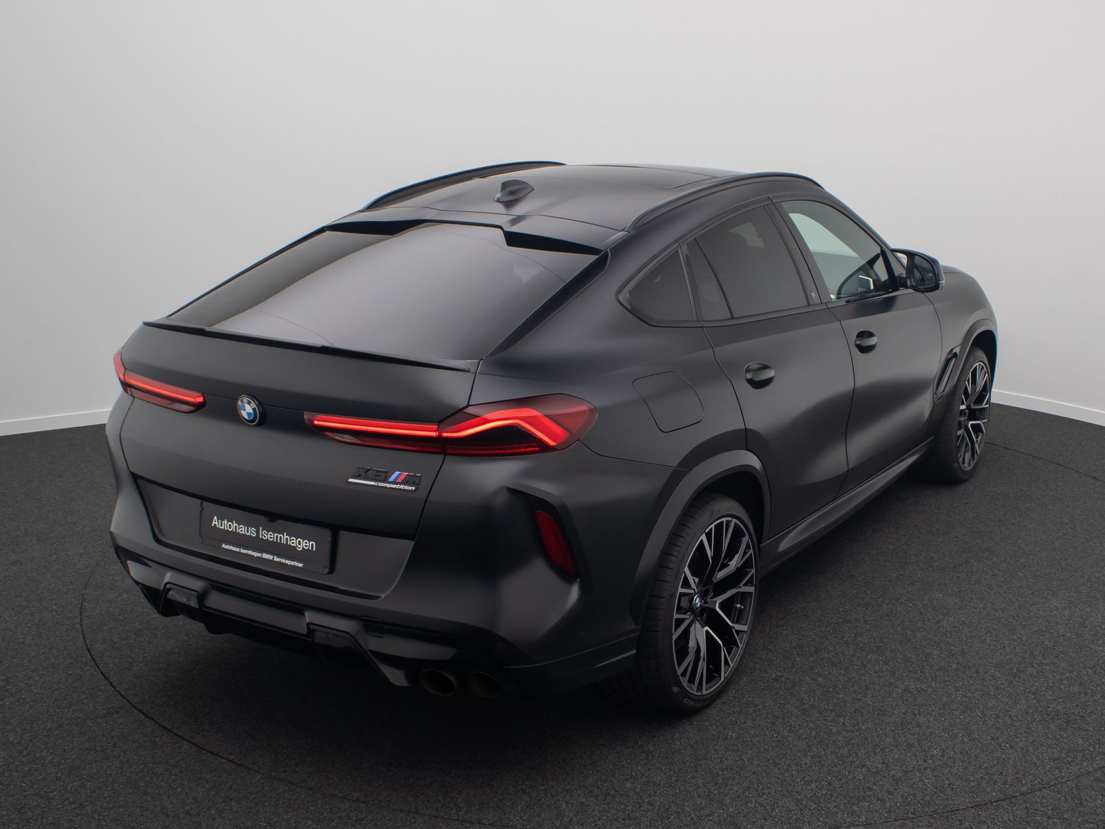Fahrzeugabbildung BMW X6 M Competition Massage FondEnt Individual Voll
