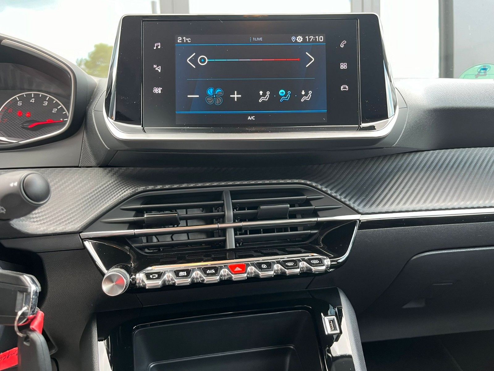 Fahrzeugabbildung Peugeot 208 Active