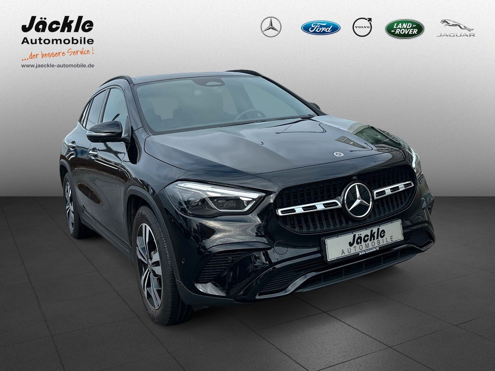Fahrzeugabbildung Mercedes-Benz GLA 220 4Matic Progressive Line, PANORAMADACH