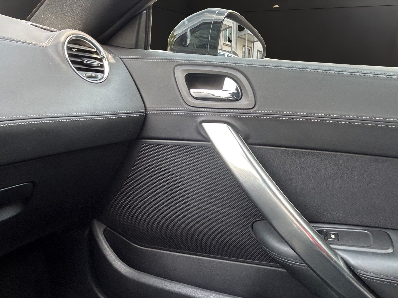 Fahrzeugabbildung Peugeot RCZ 200 Klimaaut/el Ledersitze/Shz/Xenon/