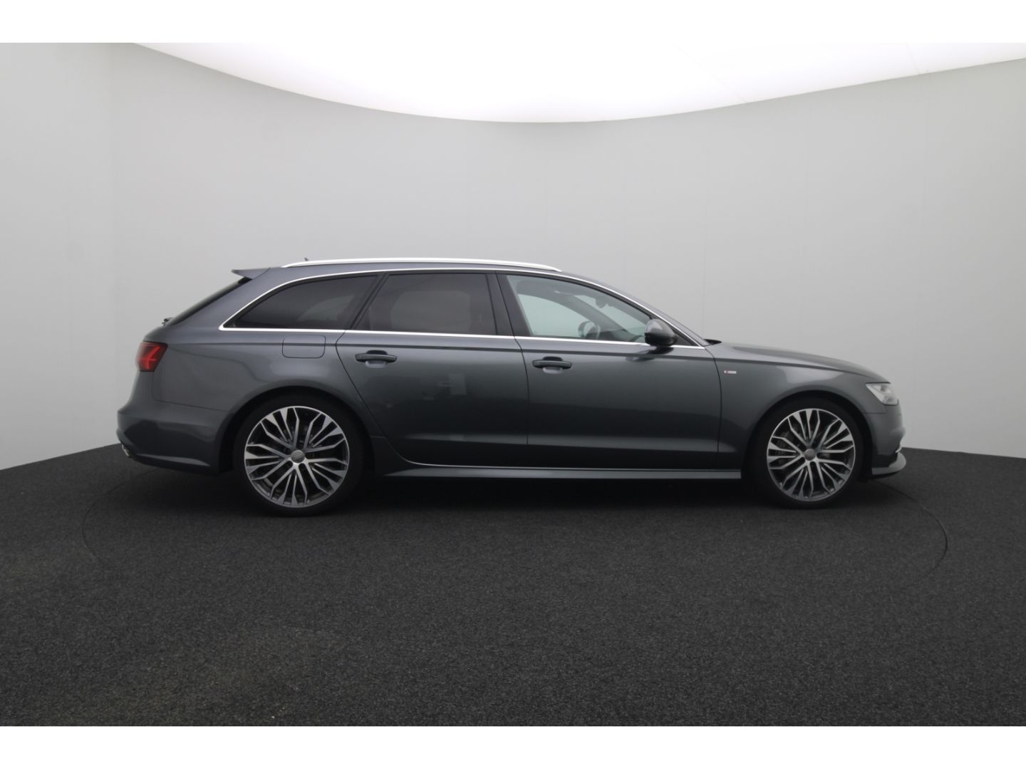 Fahrzeugabbildung Audi A6 Avant 3.0 TDI clean diesel quattro S line AHK