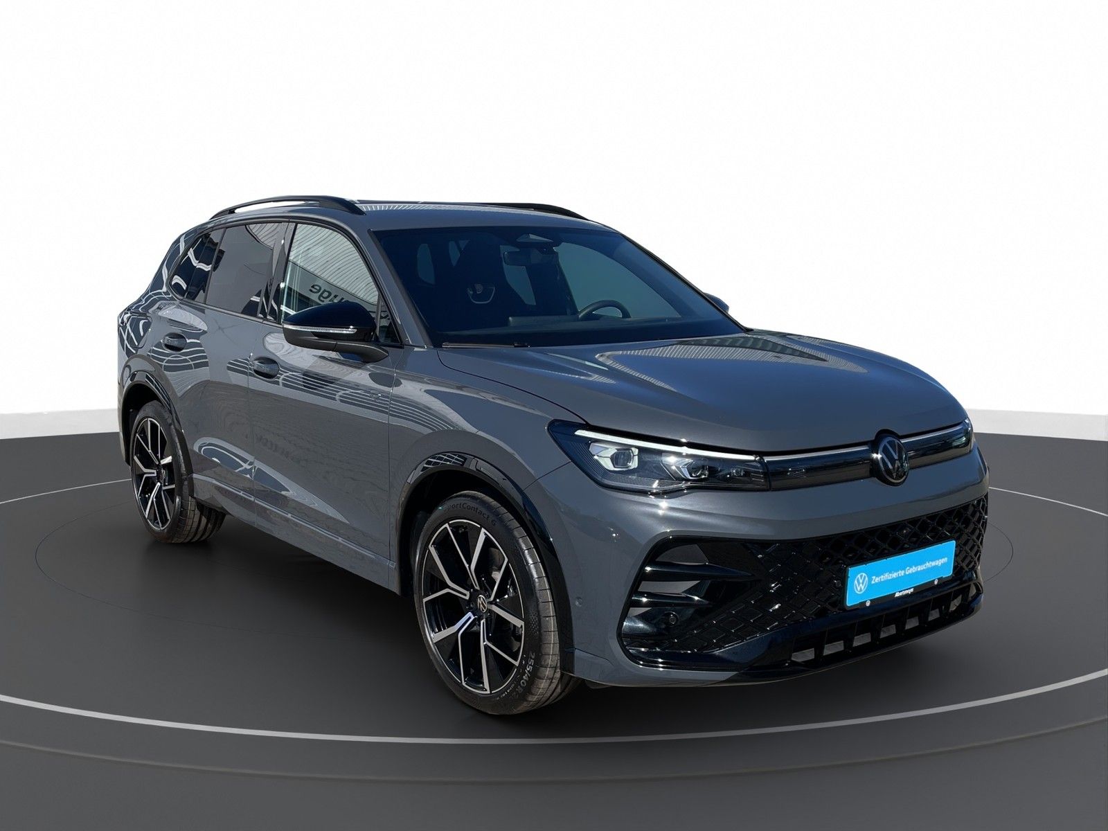 Volkswagen Tiguan 2.0 TDI R-Line DSG AHK MATRIX HEAD-UP LM foto 5