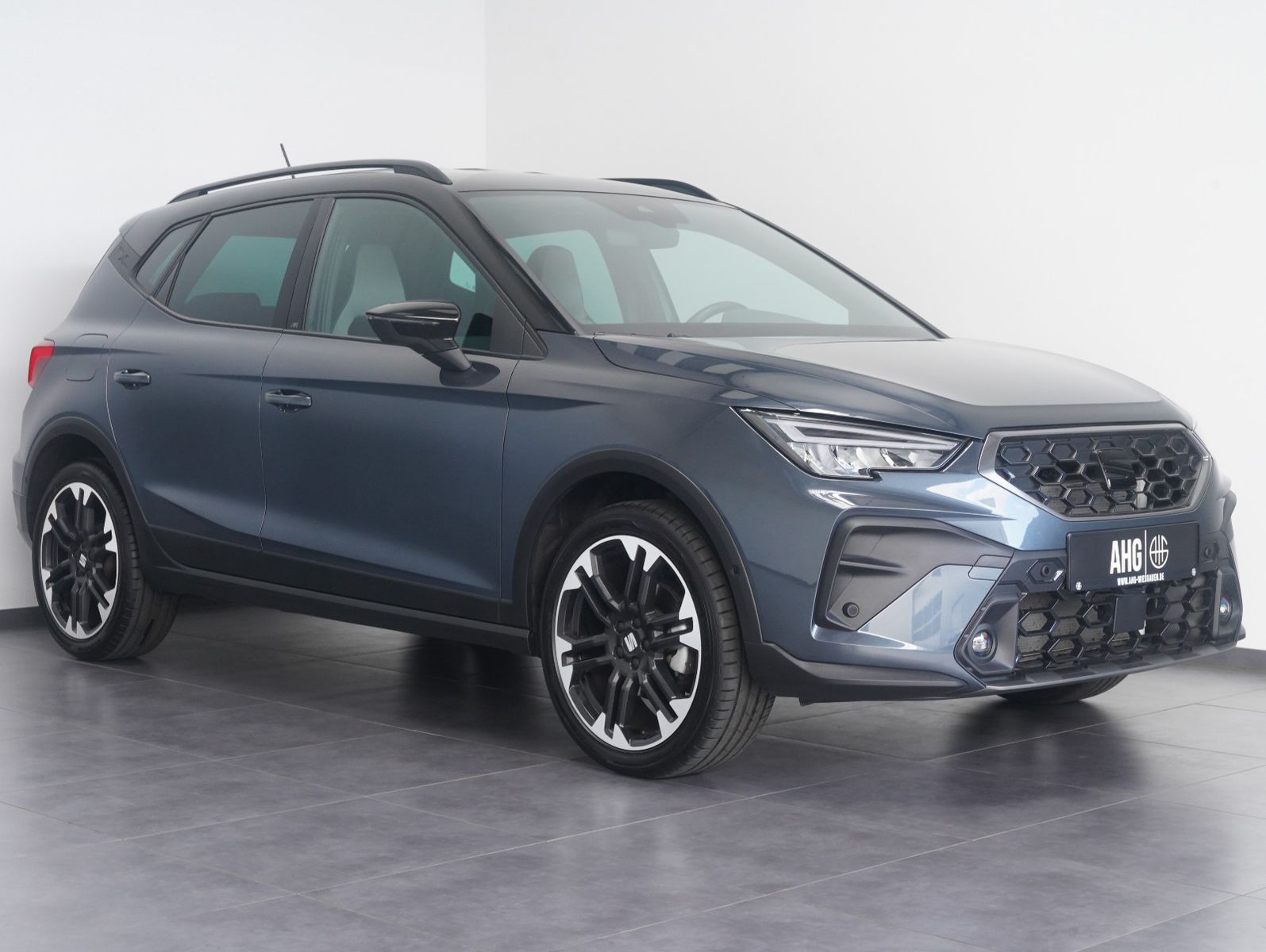 Fahrzeugabbildung SEAT Arona 1.5 TSI 110 kW FR Black Edition