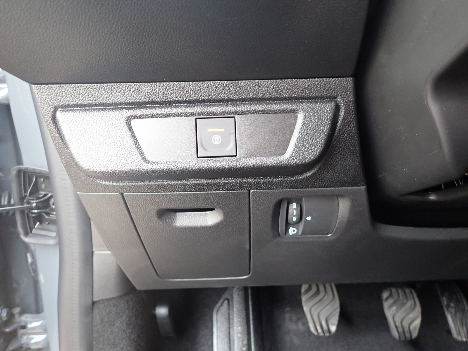 Fahrzeugabbildung Dacia Sandero Essential SCe 65