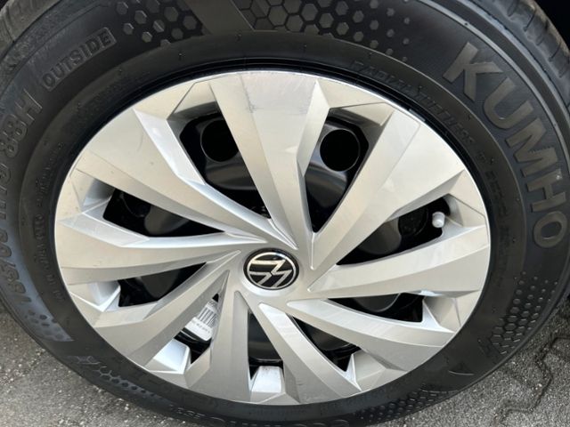 Fahrzeugabbildung Volkswagen Polo 1,0 TSI DSG LED MATRIX NAVI KEYLESS IQDRIVE