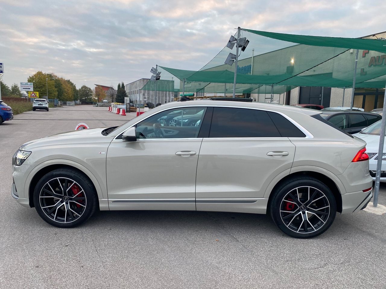 Audi Q8 50 3.0 286 CV quattro Tetto 2x S line 4  imagem 2