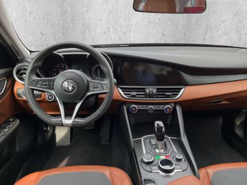 Alfa Romeo Giulia Super 2.0 Turbo 16V Klima+PDC+Bluetooth